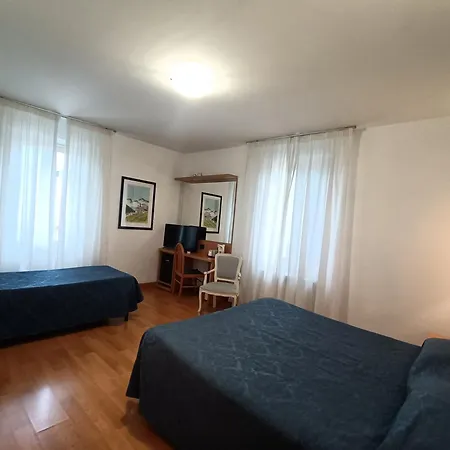 Hotel L'isola 2*