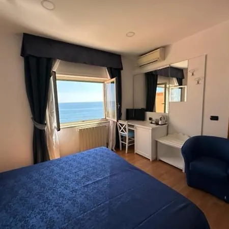 L'isola Hotel Santa Marinella